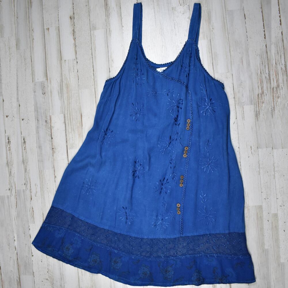 Boho Sun Dress Women's Small Loose Flowy Embroidered Floral Rayon Cottagecore